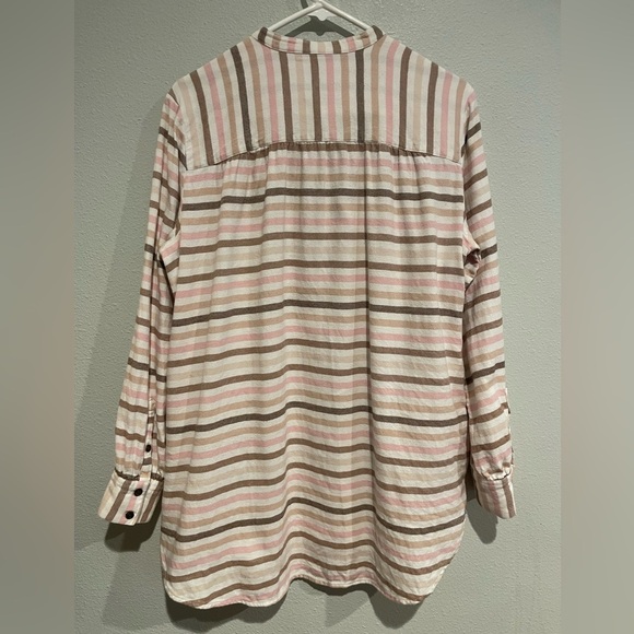 Land’s End Striped Shacket with Pockets. Size M - Picture 7 of 7